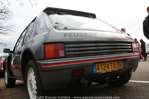 Peugeot Turbo 16 (Epoqu'auto 2007)