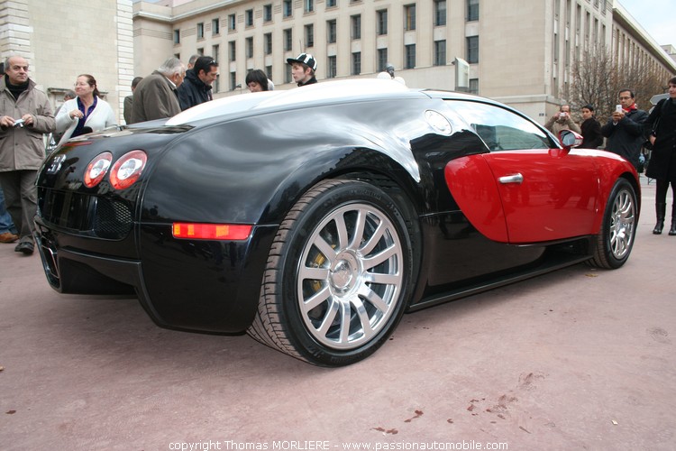 Bugatti Veyron à Epoqu'auto 2009