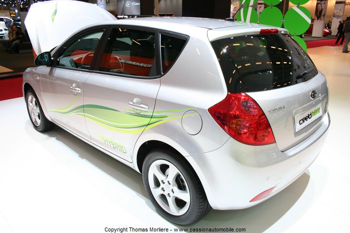 Kia Ceed Hybrid 2008 (Mondial automobile 2008)