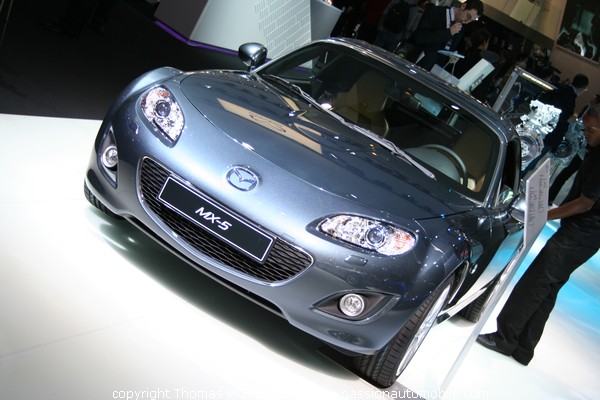 Mazda (Salon auto de Paris 2008)