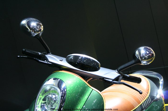 mini scooter e concept 2010 (Mondial de l'auto 2010)
