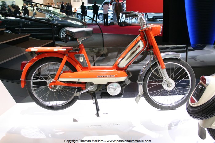 peugeot cyclomoteur 103 1972 (Mondial de l'automobile 2010)