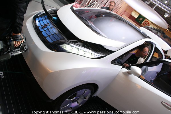 Concept-Car Bollore (salon de l'automobile 2008)