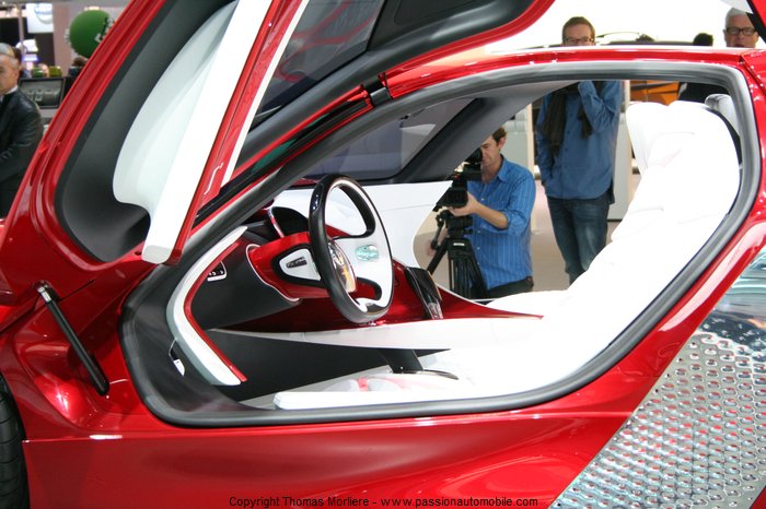 renault dezir concept car mondial auto 2010 (Mondial de l'auto 2010)