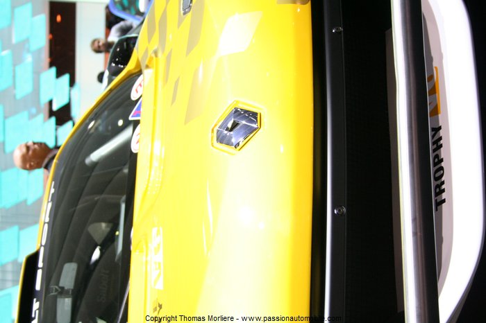 renault megane trophy 2010 rs 3.5 v6 360 ch (Salon mondial automobile 2010)