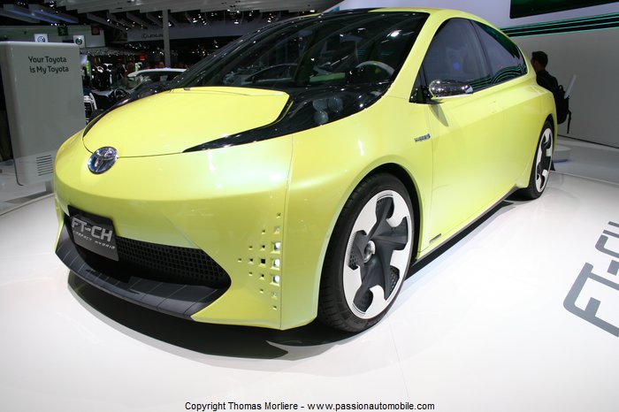 toyota ft ch concept hybrid 2010 (Mondial de l'automobile 2010)
