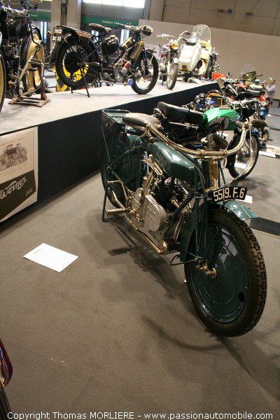 100 ans de moto bicylindre (Salon Retromobile 2009)