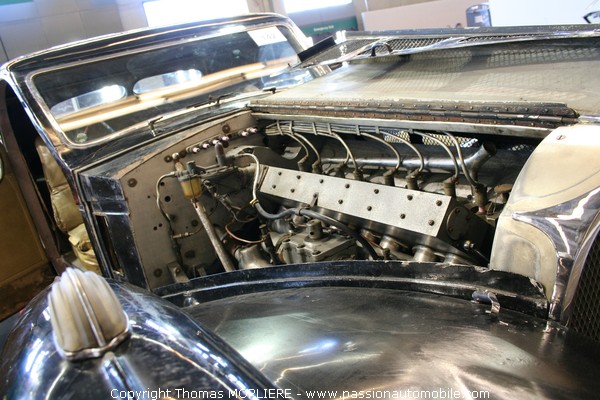 Bugatti 57 S Atalante 1937 (Salon Voiture de collection Retromobile 2009)