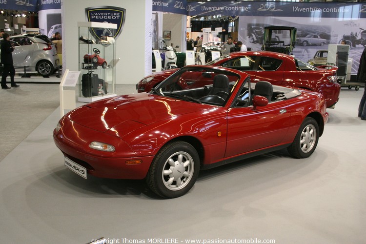 Mazda (salon Retromobile 2010)