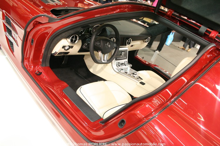 Nouvelle Mercedes SLS AMG 2010 (salon Retromobile 2010)