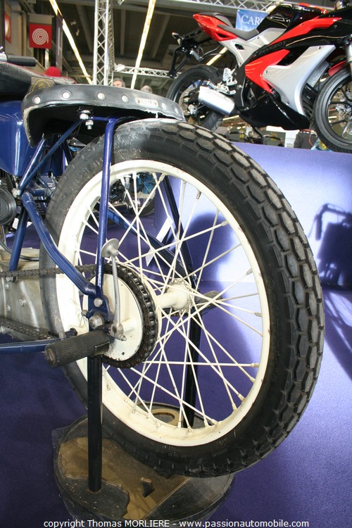 Moto peugeot (Retromobile 2010)