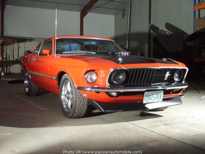 Mustang Mach 1 1969 du jeu TF1 Auto-Moto (Retromobile 2010)