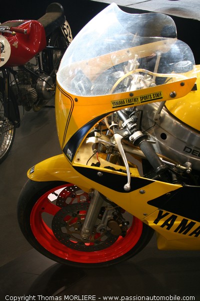 Moto Yamaha TZ 250 W 1989 (Retromobile 2009)