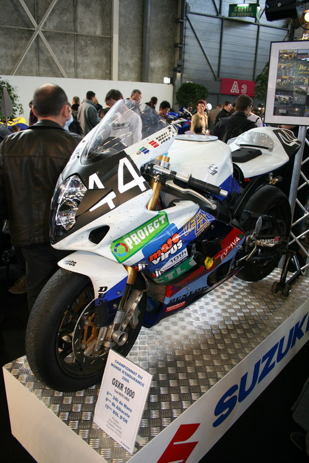 suzuki moto course 2007 (SALON 2 ROUES LYON 2007)