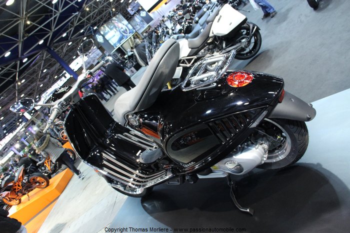 aprilia moto guzzy vespa salon moto lyon 2014 (Salon de la moto - 2 roues Lyon 2014)