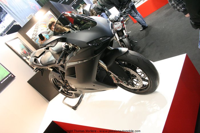ducati moto 2011 (Salon Moto de Lyon 2011)