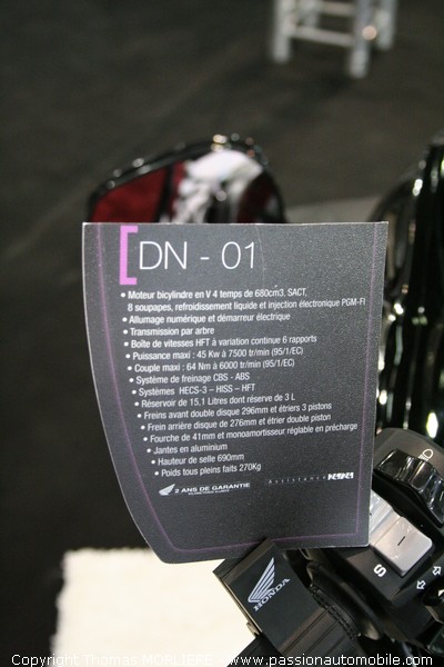 Honda DN 01 (Salon Moto de Lyon 2009)