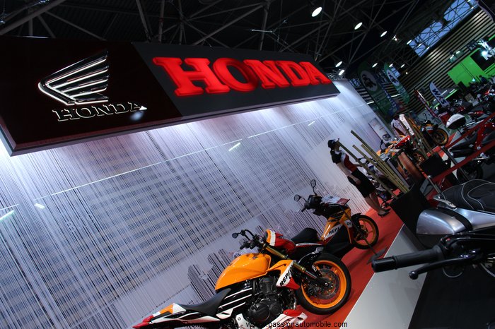 honda moto course 2014 (Salon Moto de Lyon 2014)