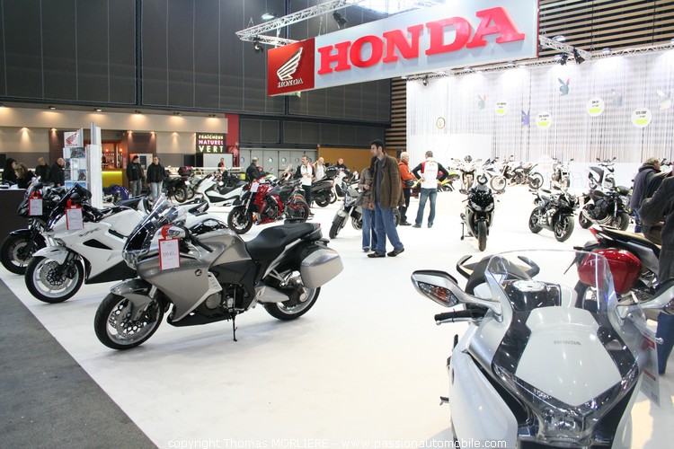 moto honda (honda au salon 2 roues de Lyon 2010)