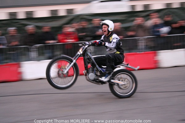 Spctacle moto Jean-Pierre GOY (Salon 2 roues de Lyon 2009)