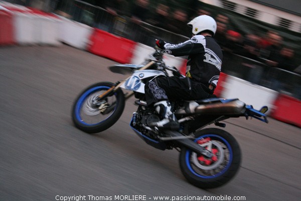 Spctacle moto Jean-Pierre GOY (Salon Moto de Lyon 2009)