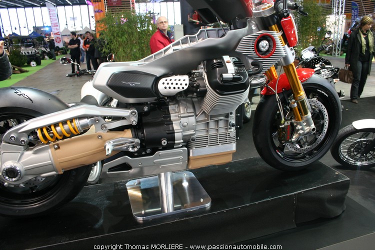 Prototype Moto Guzzy 2010 (Salon Moto de Lyon 2010)
