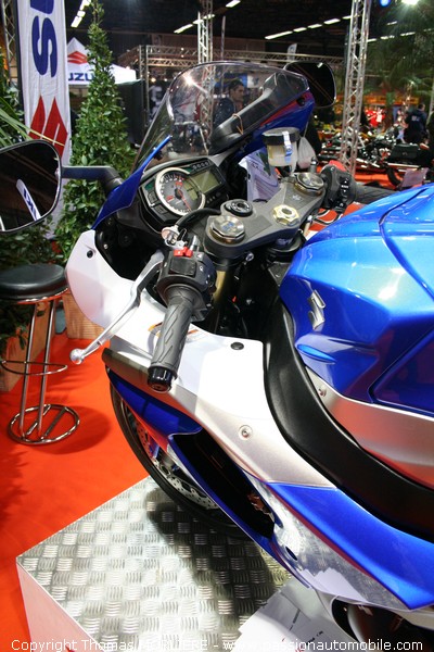 Moto Suzuki GSXR 1000 K9 (Salon de la moto de Lyon 2009)