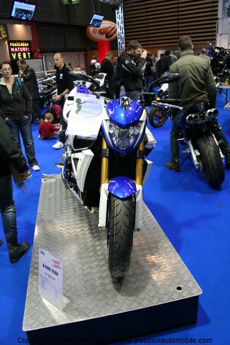 suzuki moto 2011 (Salon Moto de Lyon 2011)