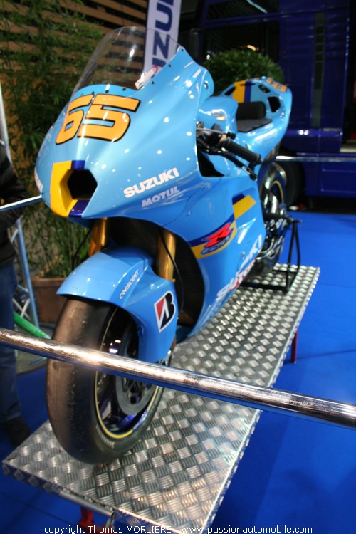 Suzuki usine Moto GP 2010 (Salon Moto de Lyon 2010)