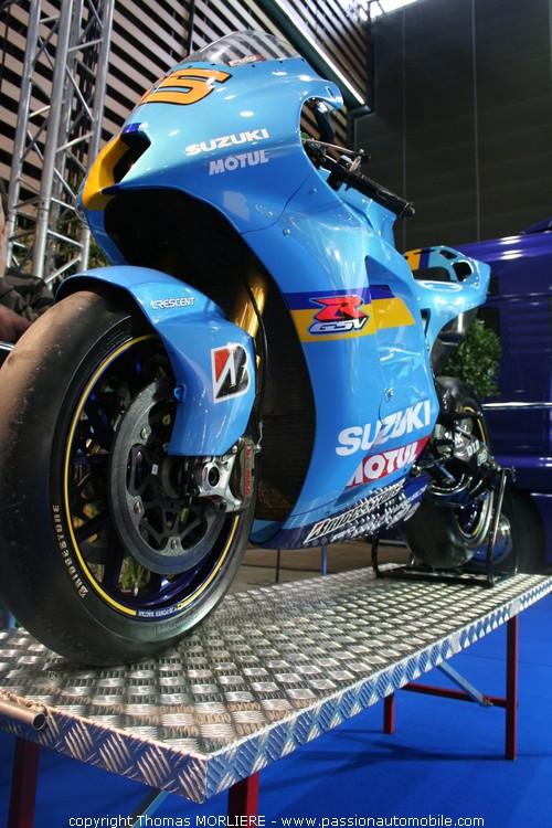 Suzuki usine Moto GP 2010 (Salon 2 roues de Lyon 2010)