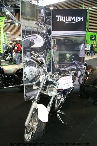 triumph moto 2011 (Salon de la moto - 2 roues Lyon 2011)