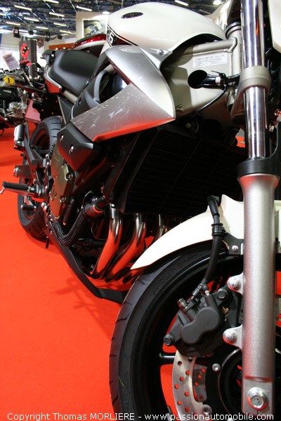 Moto Yamaha XJ6 2009 (Salon Moto de Lyon 2009)
