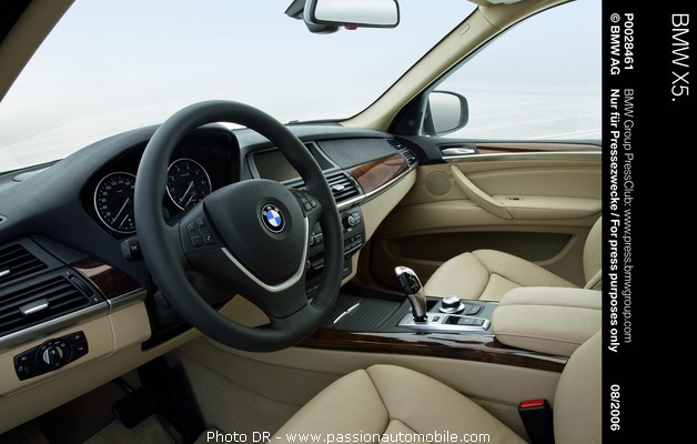 BMW X5 4.8 i (SALON AUTOMOBILE DETROIT 2007)