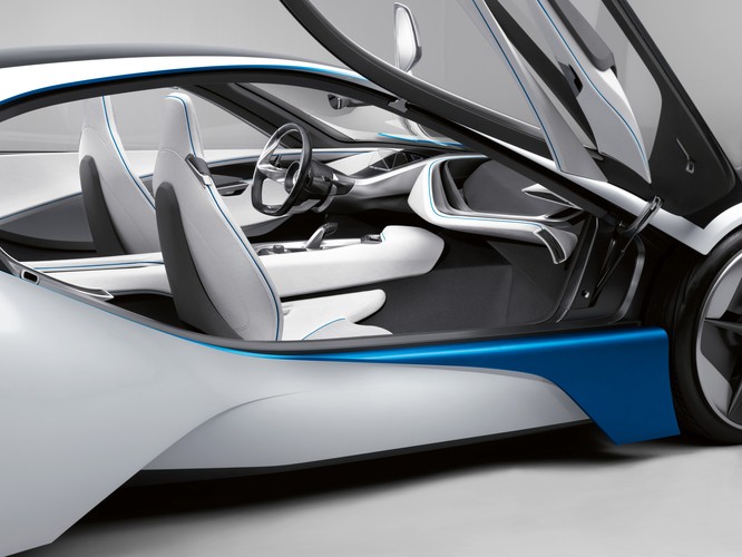 Concept-car BMW EfficientDynamics (Salon automobile de Francfort 2009)