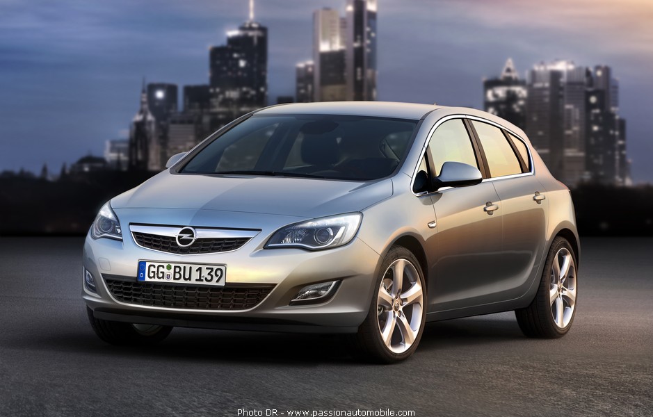 Opel Astra 2009 (Salon automobile de Francfort)