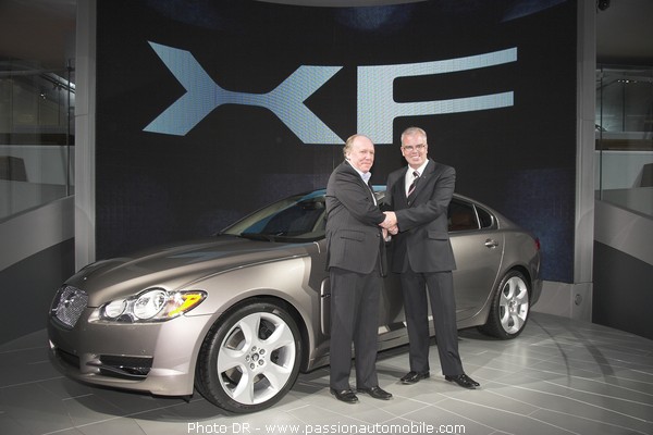 jaguar XF (Salon automobile de Francfort 2007)