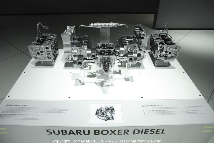 SUBARU BOXER DIESEL parts display (Salon de Francfort 2009)