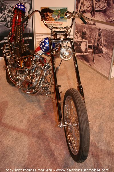 HARLEY DAVIDSON HYDRA GLIDE - 1969 (EASY RIDER) (Le cinma et la moto (Salon de la moto 2007))