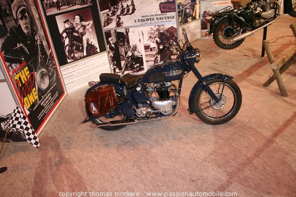 TRIUMPH THUNDERBERBIRD - 1949 (L'EQUIPE SAUVAGE) (Le cinma et la moto (Salon de la moto 2007))