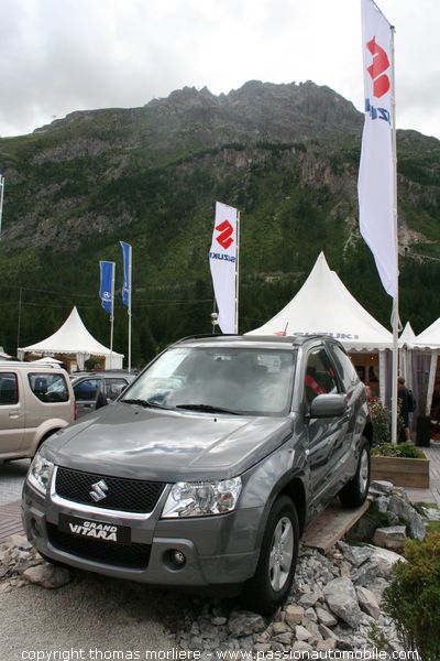 Suzuki Grand Vitara (salon 4X4 de val d'isre 2007)
