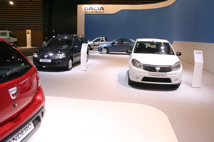 Stand Dacia (Salon auto de Lyon 2009)