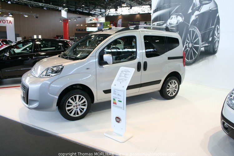 Stand Fiat (salon automobile de Lyon 2009)
