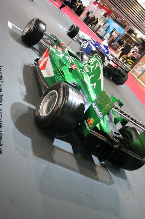 formule 1 jaguar r2 2001 (salon de Lyon 2011)