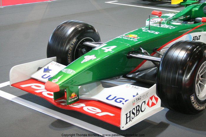 formule 1 jaguar r2 2001 (Salon auto de Lyon 2011)