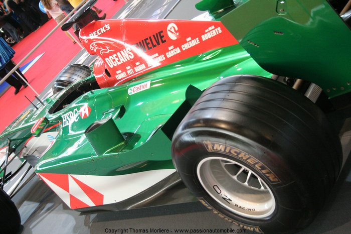 formule 1 jaguar r3 2002 (salon de Lyon 2011)