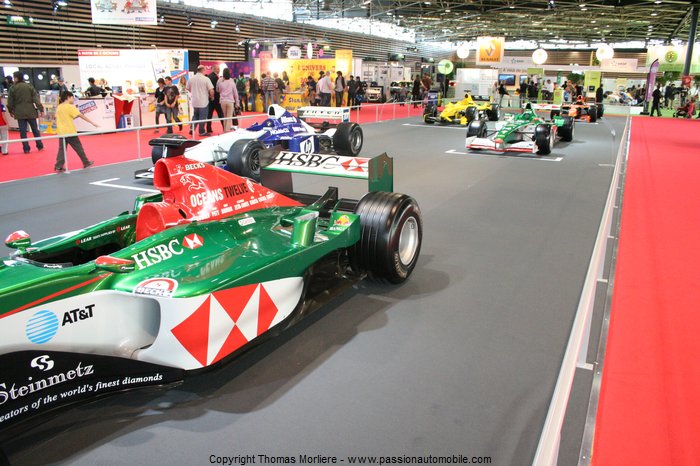 formule 1 jaguar r3 2002 (Salon auto de Lyon 2011)