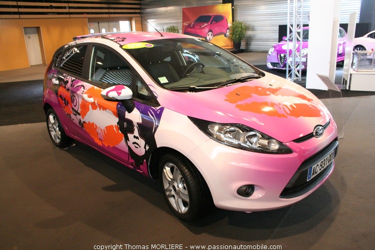 Expo la plus femme des voitures (Salon de Lyon 2009)
