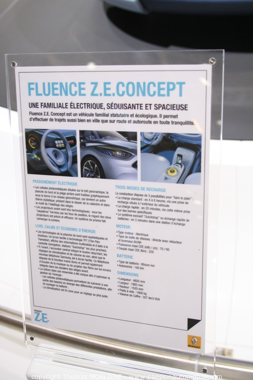 Concept-Car Fluence ZE Concept 2009 (Salon de l'auto de Lyon)