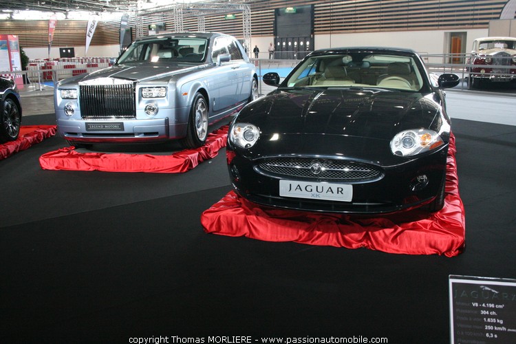 Rools-Royce Phantom V12 et Jaguar XK V8 (salon automobile de Lyon 2009)
