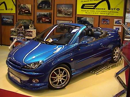 Esquisse Auto (Salon Coup Cabriolet 2002)